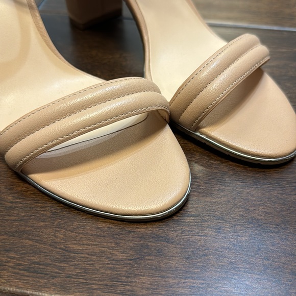 Reaction Kenneth Cole Lolita Strappy Heels size 9 - Picture 6 of 11